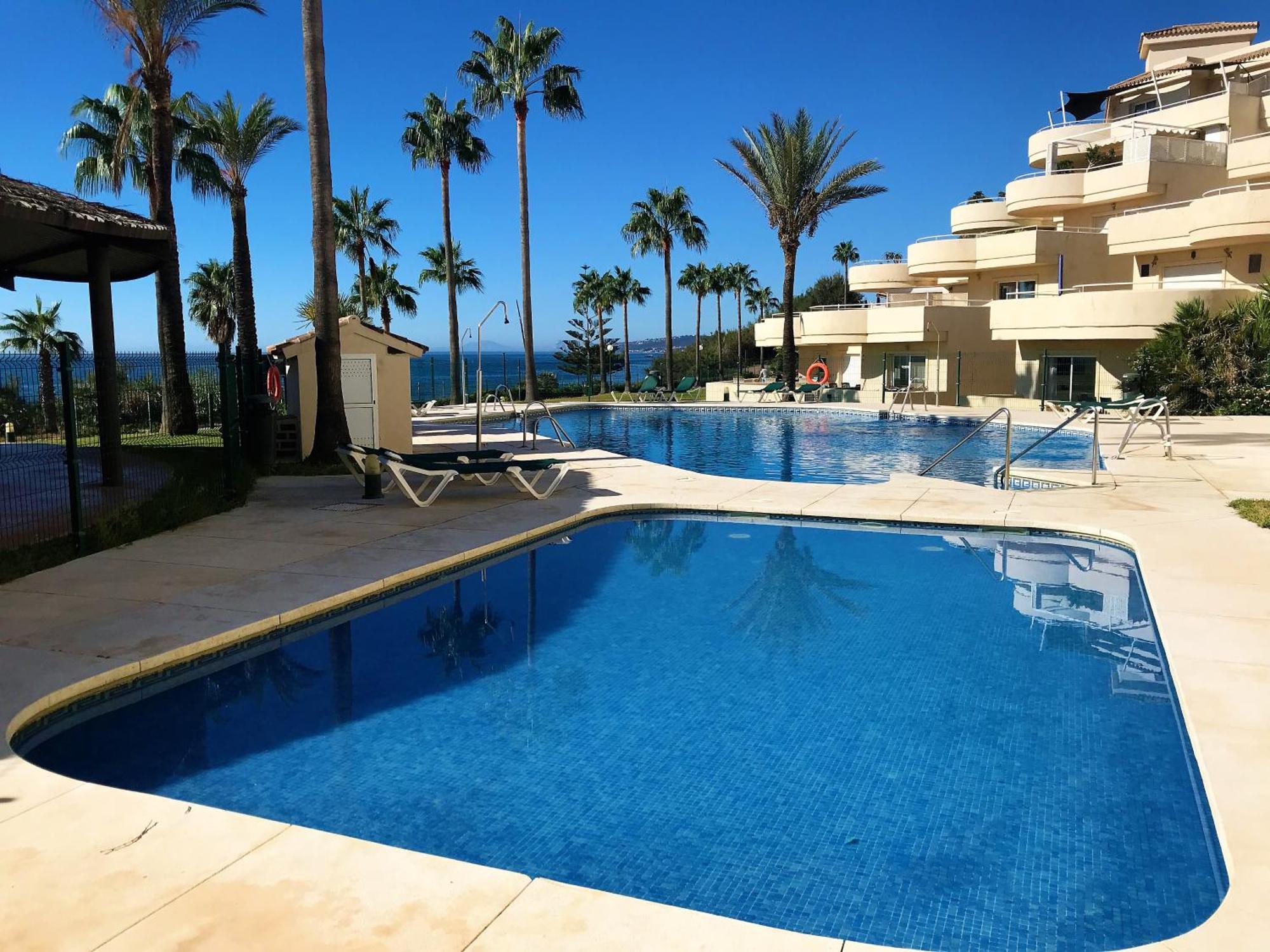 Apartments Bermuda Beach Estepona Exterior photo